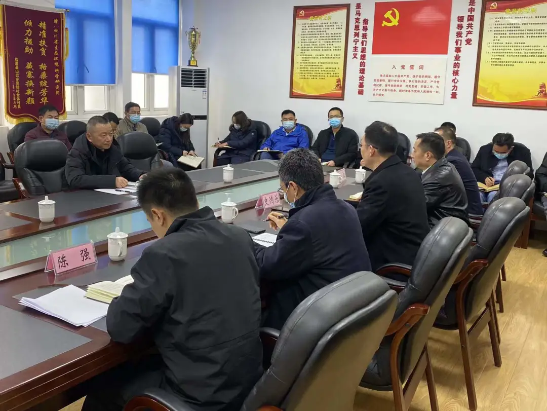 阿斯顿 安抚 阿斯顿 安抚